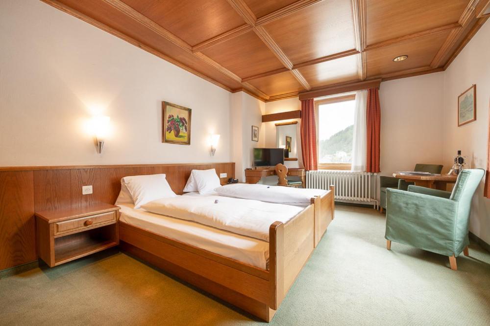 Hotel Chesa Languard St. Moritz Exterior foto