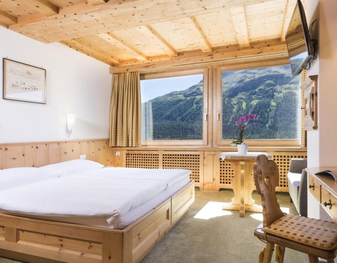 Hotel Chesa Languard St. Moritz Exterior foto